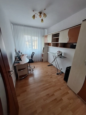 Vând apartament bloc cu acoperis  - imagine 9