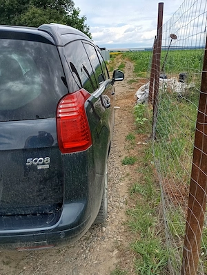 Peugeot 5008 automat  - imagine 4