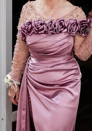 Rochie lungă de seară.