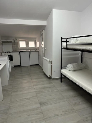 Cazare muncitori in zona Shopping-Sagului,850 lei lunar cheltuieli incluse - imagine 2