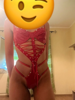 Poze reale!! Confirm apel video pe whatsapp