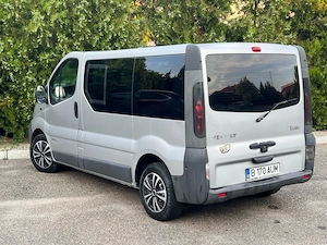 Vând Renault trafic 9 locuri 1.9 diesel - imagine 4