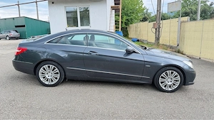Mercedes-Benz E 250 CDI Coupé   2010   Full Opțiuni - imagine 4