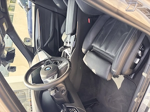 BMW Seria 5 530e Xdrive Individual - imagine 2