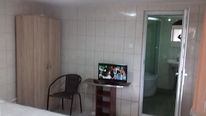Proprietar inchiriez Garsoniera,  Andronache Voluntari 200 Euro