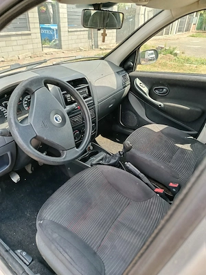 Fiat Albea 1, 4 benzina 2006. E4 - imagine 5