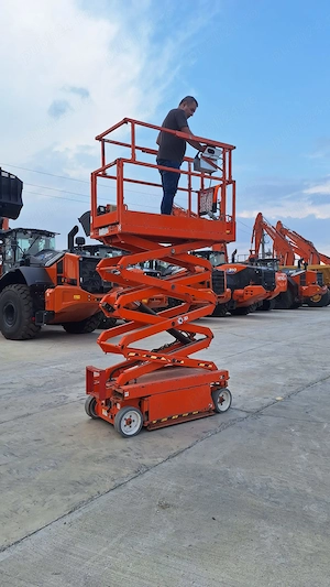 Nacela electrica la 6m, Skyjack SJ3219, 2017, 205h-3.900Eur+tva - imagine 16