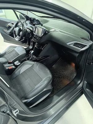 Peugeot   2008 1.2 PureTech Allure - imagine 6
