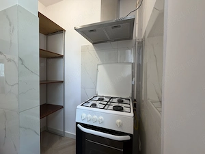 Apartament luminos 2 camere central complet mobilat si utilat. O LUNA GRATUIT - imagine 7