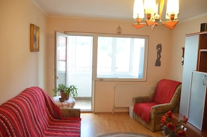 Sinaia-Vanzare apartament cu trei  camere- mobilat si utilat - imagine 5
