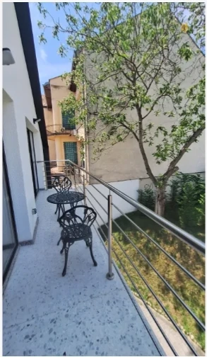 VIND  apartament 3 camere la vila  cu 2 etaje  - imagine 2