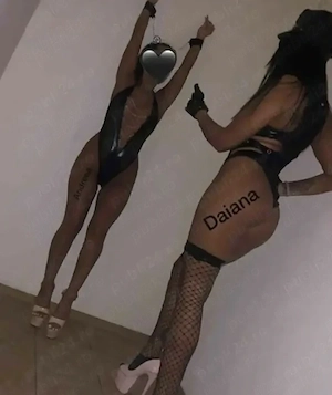 WebShow or Deplasari Oferim masaj Erotic accpetam Cupluri servici totale!
