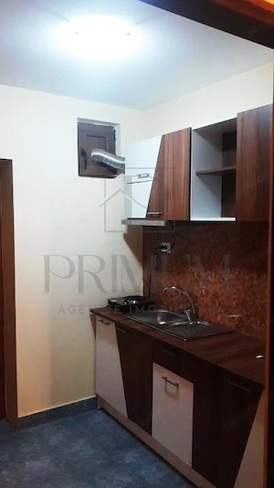 LIPOVEI - 1 CAM - BLOC IZOLAT - APROAPE DE IULIUS TOWN - imagine 4