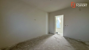 Casa individuala de vanzare, 8 camere + 4 bai - Mosnita Veche - imagine 9
