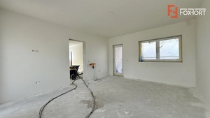 Casa individuala de vanzare, 8 camere + 4 bai - Mosnita Veche - imagine 4