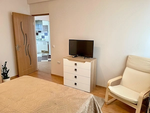Apartament de închiriat - 3 camere în Jucu de Mijloc