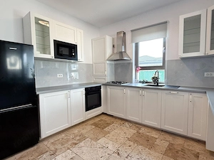 Nature&Comfort**4 Room Villa Corbeanca** - imagine 6