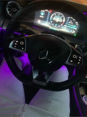 Mercedes E220 d 4Matic AMG  - imagine 10