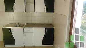 Mobila bucatarie 200 cm cu chiuveta si baterie stare f buna