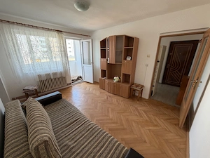Apartament 3 camere de inchiriat, etaj 5 - zona Cetate - imagine 4