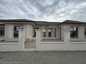 Casă de vânzare zona Micesti