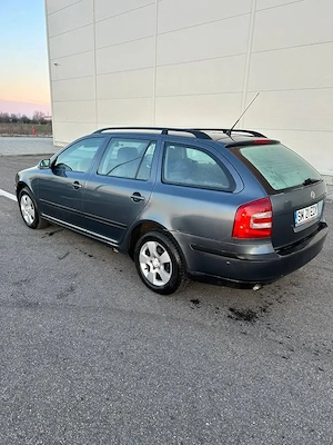 Vând Skoda Octavia 2 2006 Primul proprietar in tara! Motor 1.6 Benzina Stare buna, pret 1800 euro ne - imagine 4