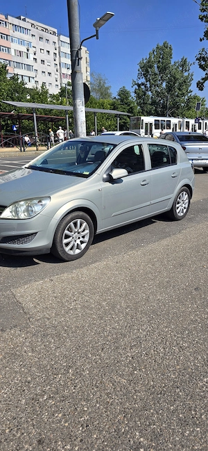 Opel Astra h ,an 2007,1.6 benzina,115 cp ,primul proprietar. - imagine 2