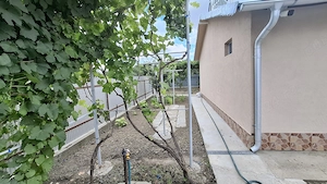 Vand casa la cheie sau schimb cu apartament plus diferenta! - imagine 4