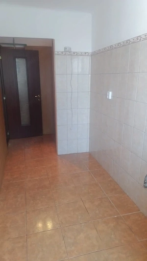 Apartament 2 camere, 39 mp, zona Ultracentrala - imagine 5