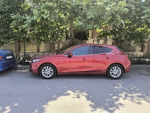 Mazda 3 Facelift 2.0 Skyactiv-G 120 CP, 2017, Manuală, 122.000 km   stare foarte bună - imagine 2