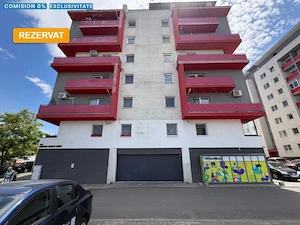 3 camere semidecomandat, et. 3/6+R - zona BMW / VIVO, Florești