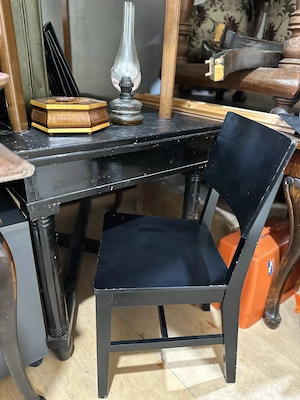 Set 2 Scaune Vintage din lemn masiv; Scaun negru; Scaun solid