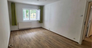 Tractorul-2 camere RENOVAT COMPLET - imagine 6