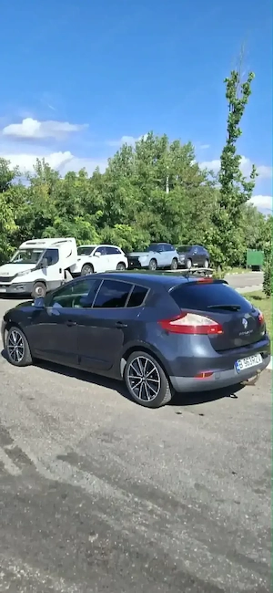 Renault Megane 3 - 2012 - Bose Edition - imagine 2
