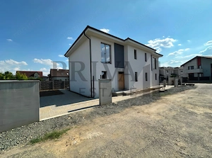 Duplex premium 4 camere, bucătărie închisă,Giroc - imagine 3