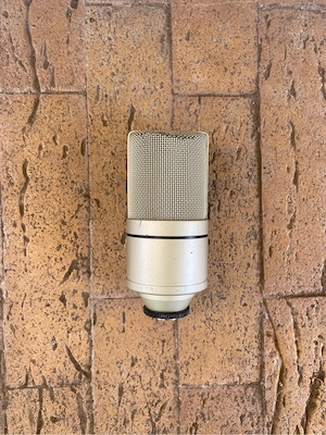 MXL 990 microfon condensator
