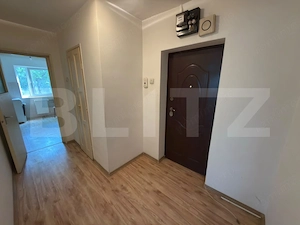 Apartament 2 camere, 51 mp, zona Vest - imagine 8