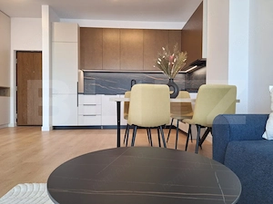 Apartament 2 camere, 45 mp, terasa 10 mp, zona Eroilor - imagine 2