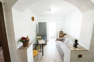 Apartament primitor 2 camere, ideal locuinta sau investitie, Rovine-langa Penny - imagine 3