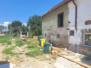 Casă de vânzare, 120 mp utili, teren 237 mp, curte comună, Cristian - imagine 4