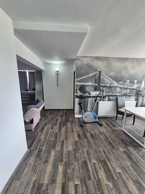 Vand apartament centru  - imagine 2
