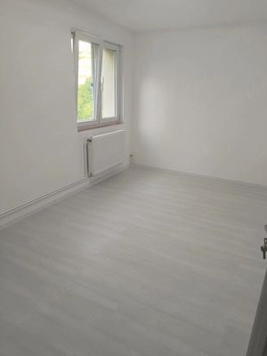 Apartament 3 camere, Nitu Vasile, DIRECT PROPRIETAR! - imagine 8