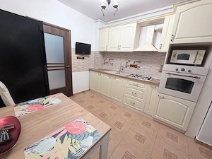 Apartament de închiriat - imagine 2