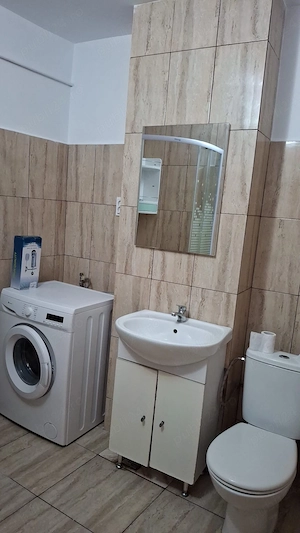 Vine garsonieră Botoșani - imagine 2