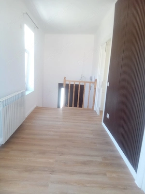 Închiriere casă la curte recent renovată modernizată  - imagine 4