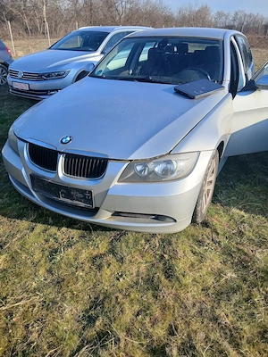 bmw seria 3,2.0 benzina carte service 229 000 km,firma posibilitate rate nr rosii pe loc - imagine 2