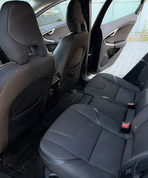 Volvo V40 Cross Country  - imagine 11