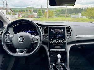 Renault Megane Plug-in Hybrid, 10 2021, inmatriculat. - imagine 2