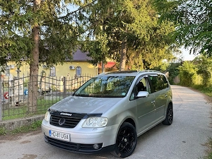 De Vanzare VW Touran 2.0 TDI Automat - imagine 5