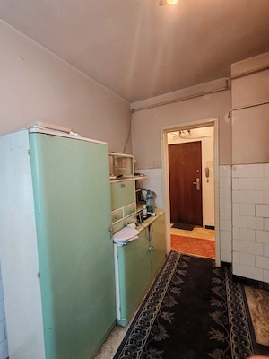 I. Slavici, 2 camere semidecomandat, parter,fara investitii, contorizat, liber, pret 52000 euro - imagine 2